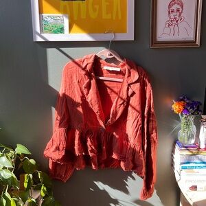 Flowy Free People top - perfect for fall!